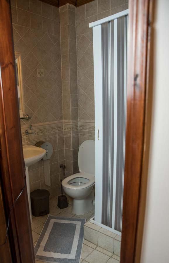 Guesthouse Nefeli Agios Athanasios  Luaran gambar